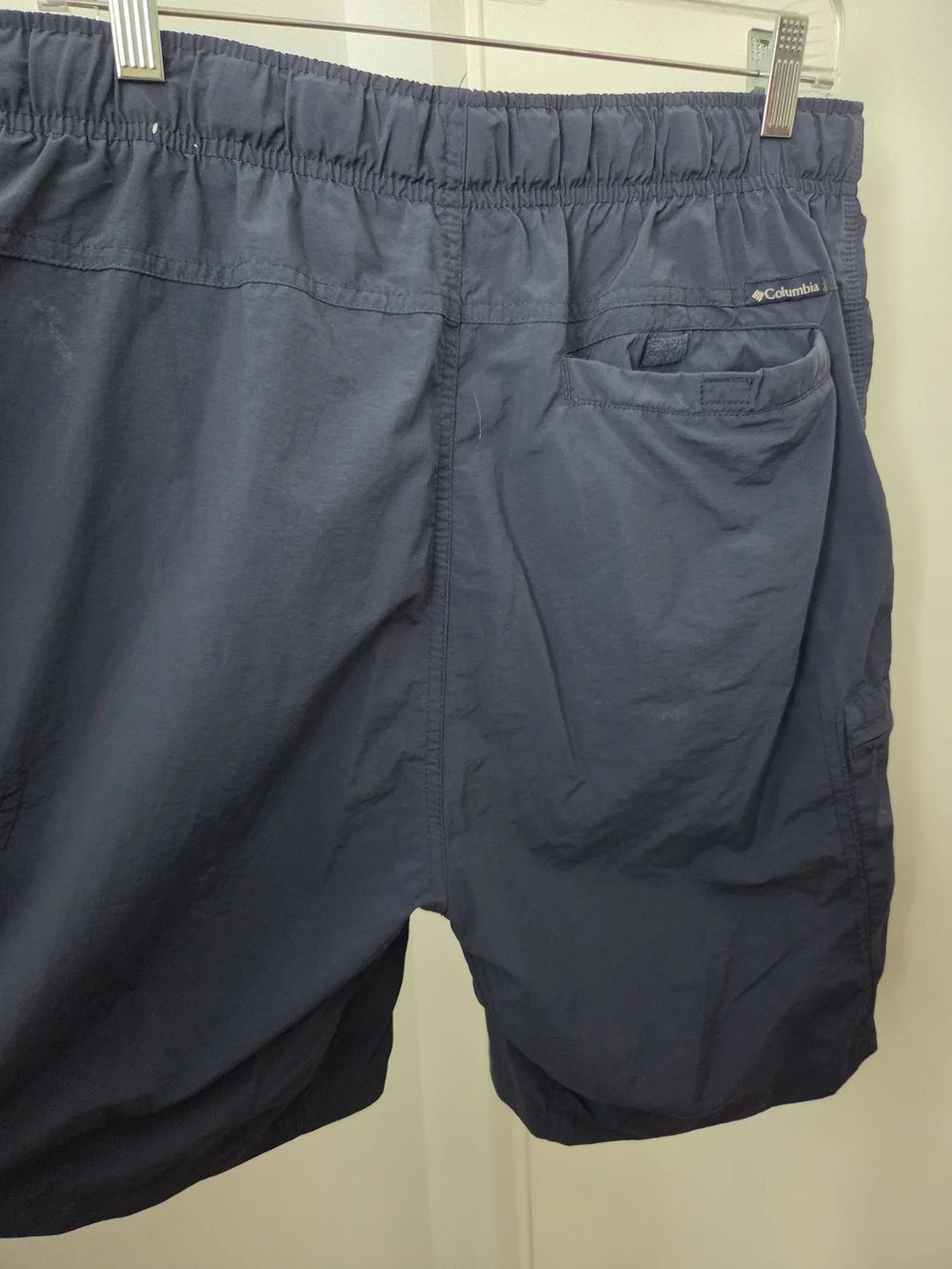 Columbia Navy Water Cargo Shorts Mens L